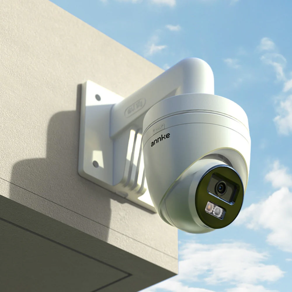 Uchwyt montażowy do kamer monitoringu, wytrzymały metal, montaż ścienny/sufitowy do kamer typu turret, kopułkowych i tubowych, kompatybilny z większością standardowych kamer monitoringu